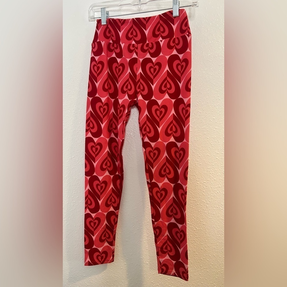 LuLaRoe Heart Patterned Leggings One Size (2-10)